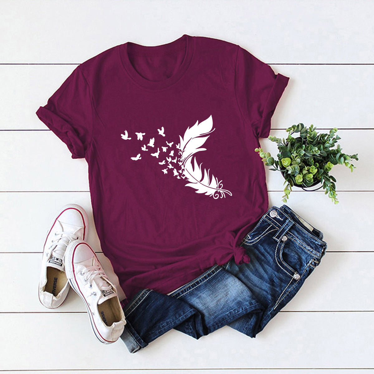 Summer Plus Size Women Clothing New Feather Print T-Shirt